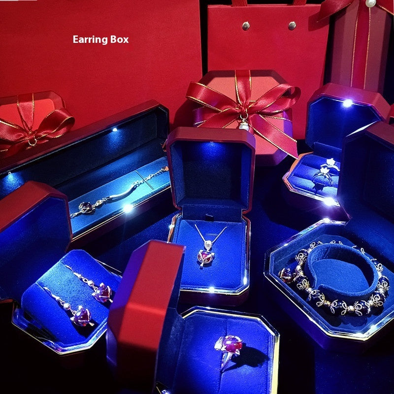 High-end LED Gift Box Necklace Ring Wrist Strap Small Kit Watch Packaging Birthday Gift Box Machine Proposal